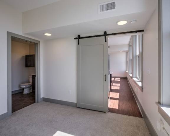 Photo Gallery Image