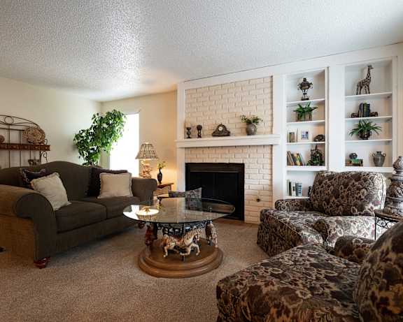 Photo Gallery Image