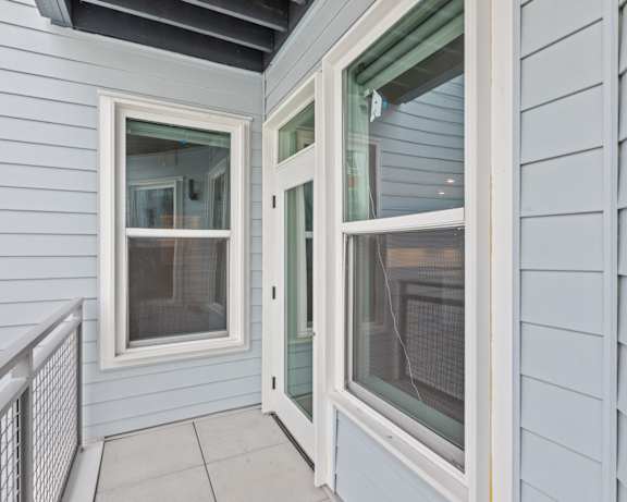 Photo Gallery Image