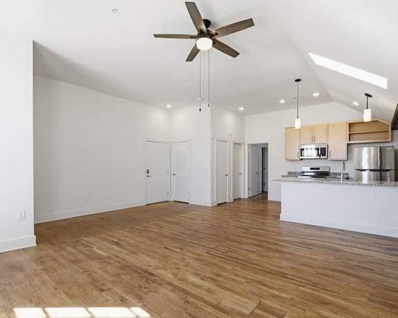Photo Gallery Image