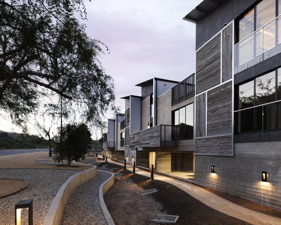 Photo Gallery Image