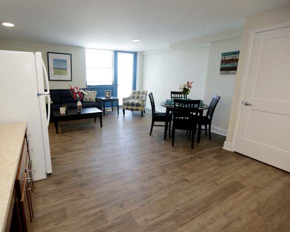 Photo Gallery Image