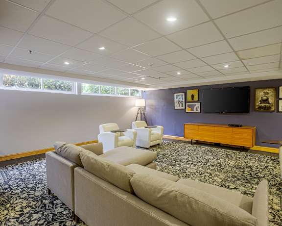 Photo Gallery Image