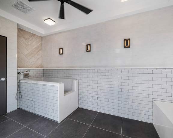 Photo Gallery Image