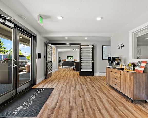Photo Gallery Image