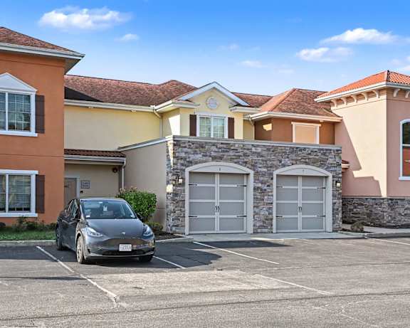 Photo Gallery Image