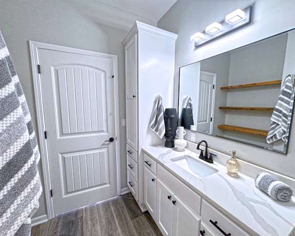 Photo Gallery Image