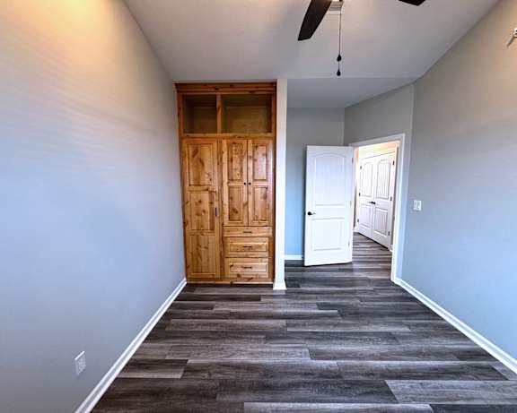 Photo Gallery Image