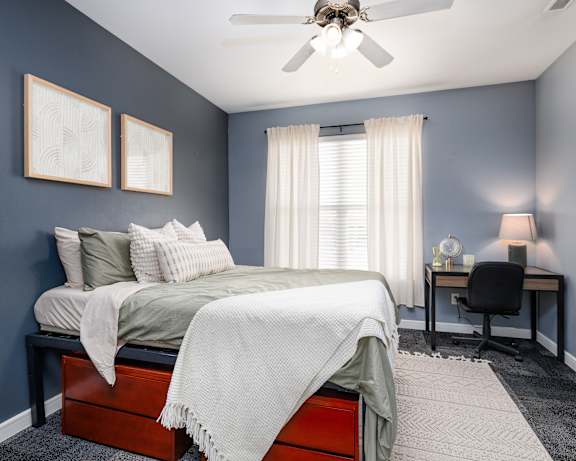 Photo Gallery Image