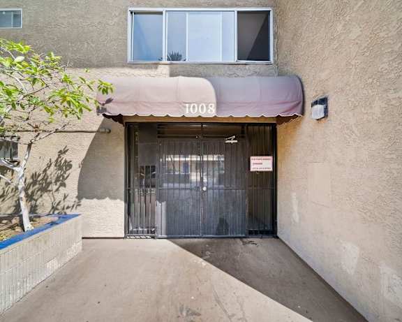 Photo Gallery Image