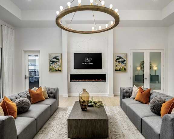 Photo Gallery Image