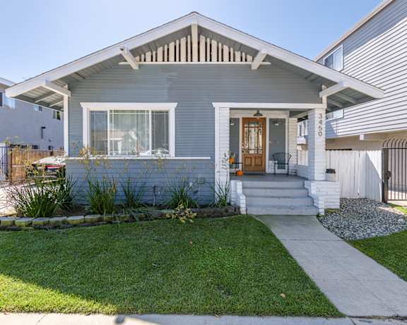 Photo Gallery Image