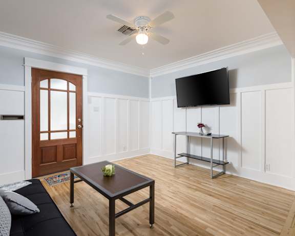 Photo Gallery Image