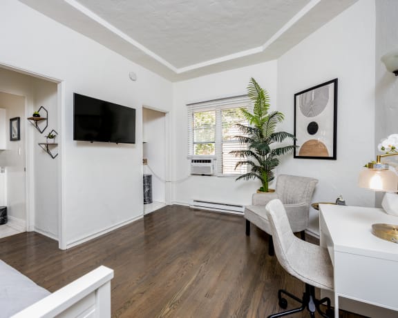 Photo Gallery Image