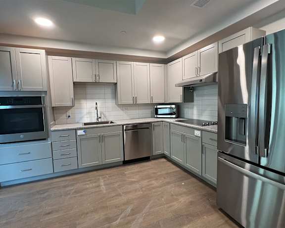 Photo Gallery Image