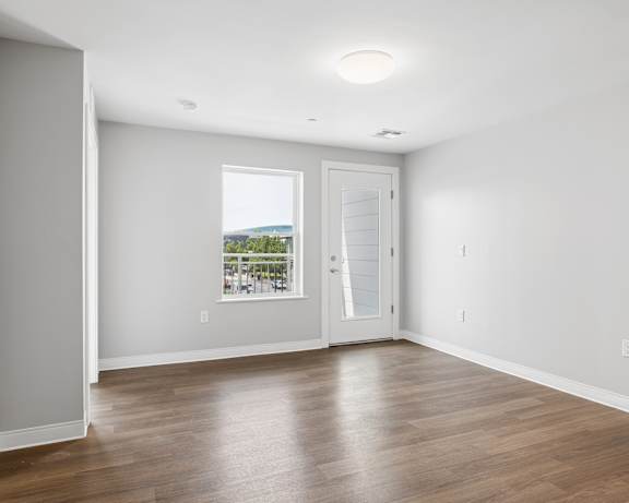 Photo Gallery Image