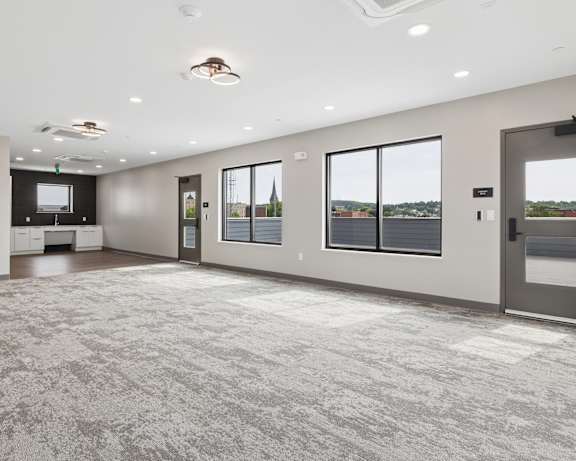 Photo Gallery Image