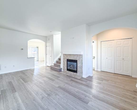 Photo Gallery Image