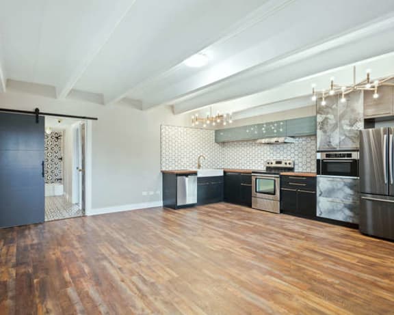 Photo Gallery Image