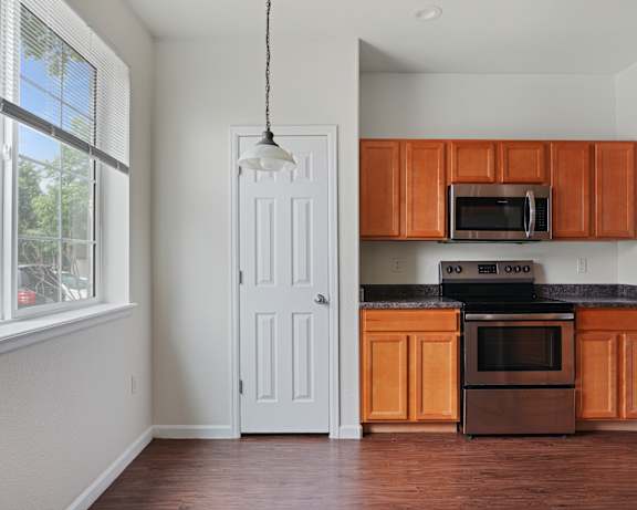 Photo Gallery Image