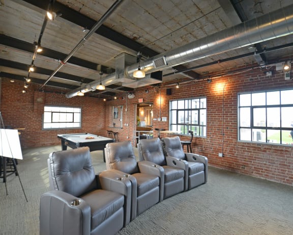 Photo Gallery Image