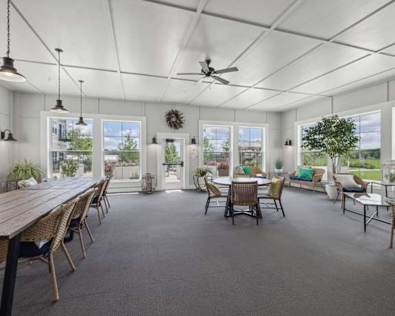 Photo Gallery Image