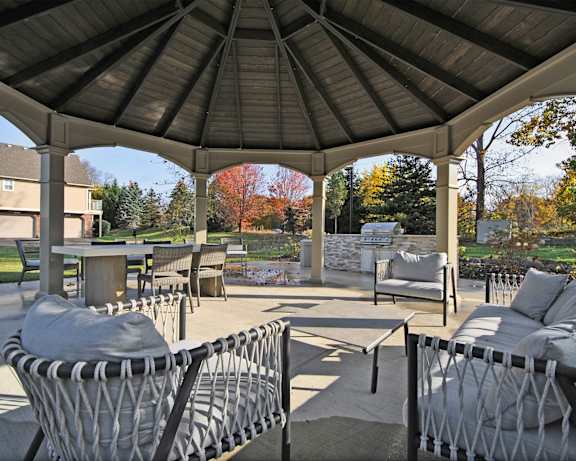 Photo Gallery Image