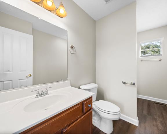 Photo Gallery Image