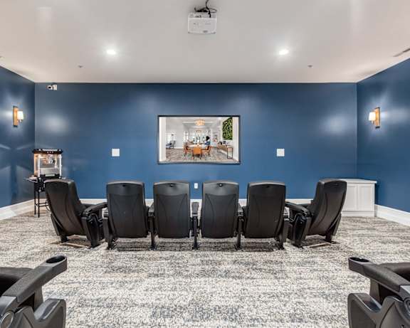 Photo Gallery Image