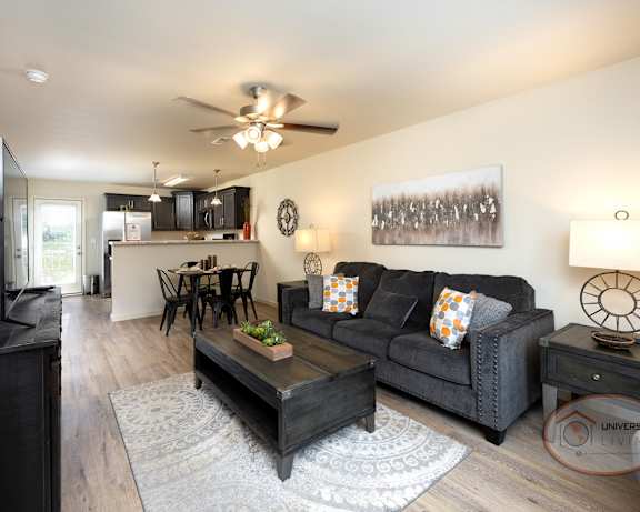 Photo Gallery Image
