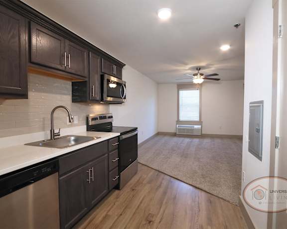 Photo Gallery Image