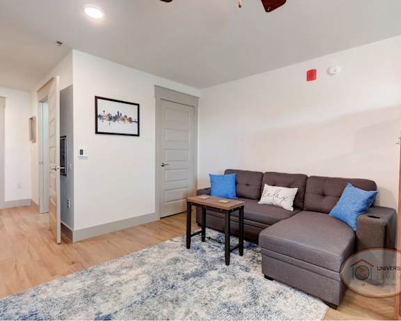 Photo Gallery Image
