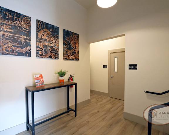 Photo Gallery Image