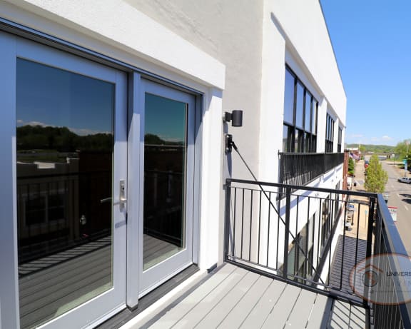 Photo Gallery Image