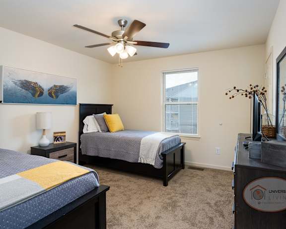 Photo Gallery Image