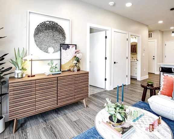 Photo Gallery Image