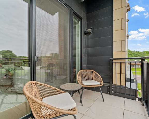 Photo Gallery Image