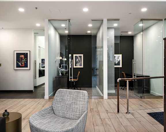 Photo Gallery Image