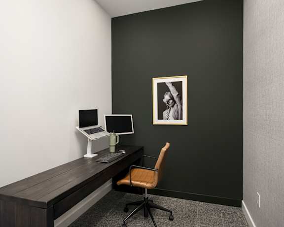 Photo Gallery Image