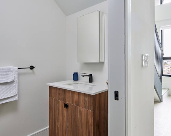 Photo Gallery Image