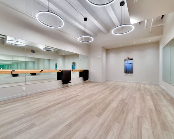 Photo Gallery Image