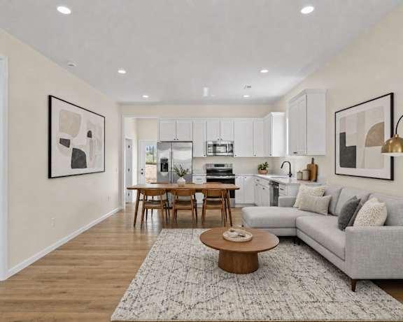 Photo Gallery Image