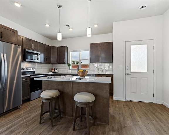 Photo Gallery Image