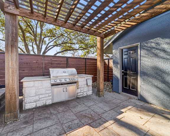 Photo Gallery Image