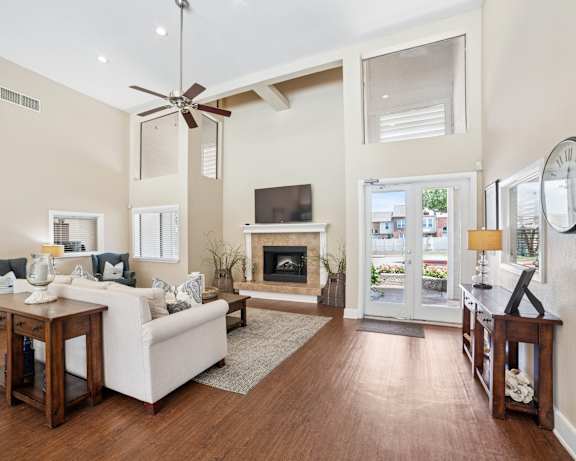 Photo Gallery Image