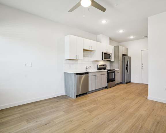 Photo Gallery Image