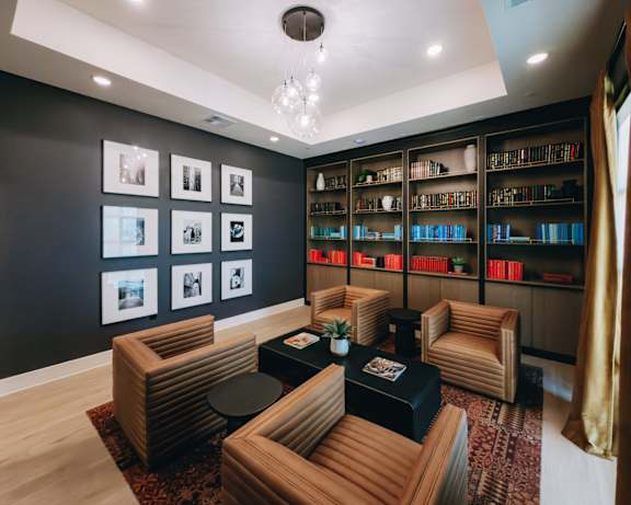 Photo Gallery Image
