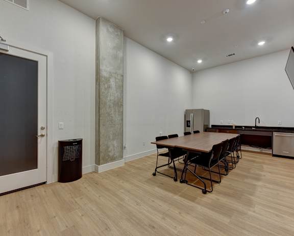 Photo Gallery Image