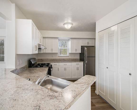 Photo Gallery Image