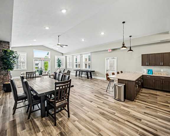 Photo Gallery Image